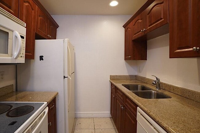 Photo - 2854 NW 55th Ave Condo Unit 1A