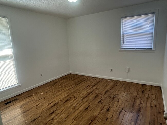 Photo - 4754 Trenton Dr Unit 4754 Trenton Dr B