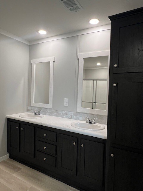 Photo - 15923 S Flores St