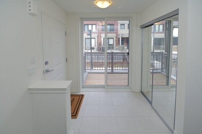 Photo - 90 Eastwood Park Gardens