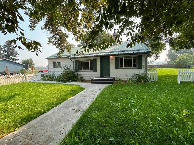 Building Photo - 234 Werth Ln