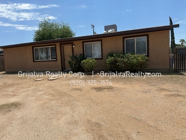 Building Photo - 6850 E Lurlene Dr