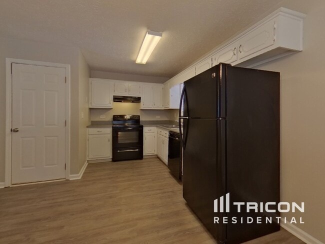 Photo - 24 Tanner Dr