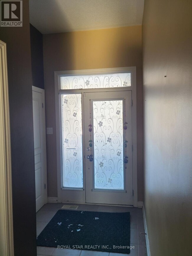 Photo - 953 Fletcher Cir