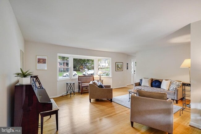 Photo - 3300 Prince William Dr