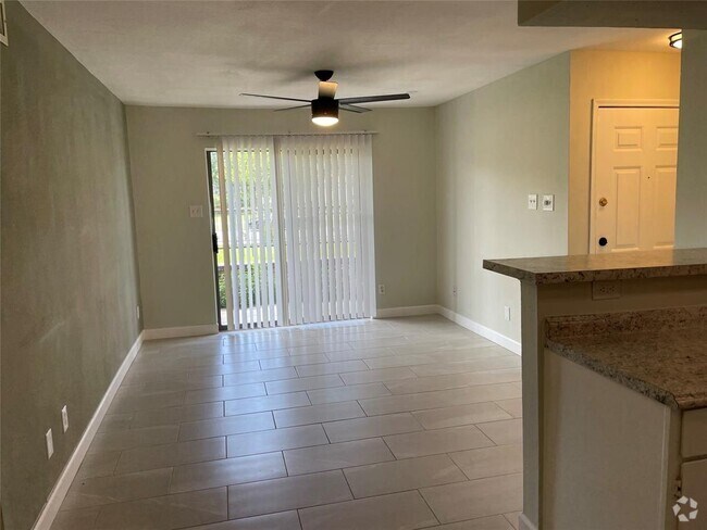 Building Photo - 2750 Holly Hall St Unit 613 Rental