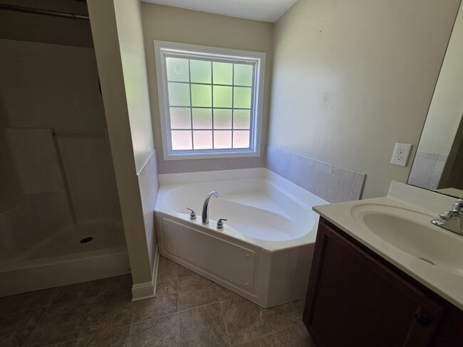 Photo - 3507 Dundle Rd