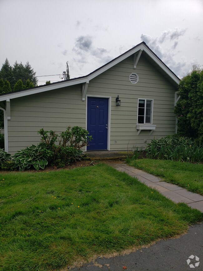 Yard care (mowing) by owner. - 16026 91st Ave SE Rental