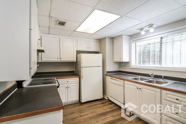 Photo - 1326 North Avenue NE Unit C
