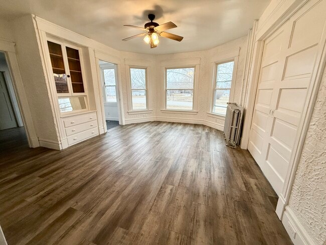 Living Room - 304 N Williams St Unit 1