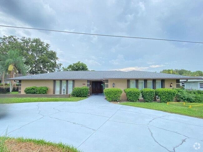 Building Photo - 2514 Tuscarora Trail Rental