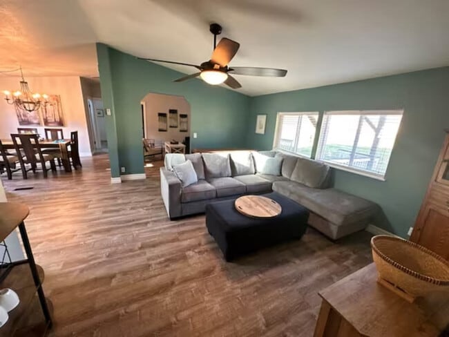 Photo - 6554 OR-238 Unidad ID1337822P