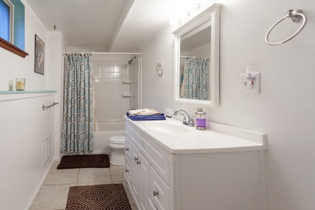 Photo - 4600 S Othello St Unidad B