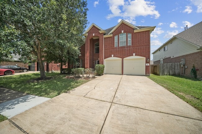 Building Photo - 12 Palomar Dr