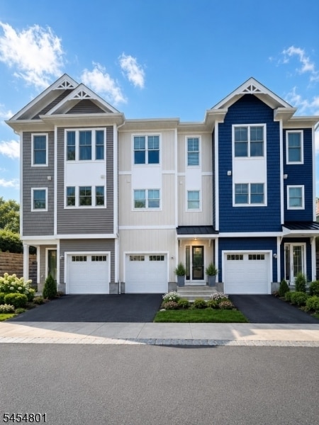 9 Raritan Ave