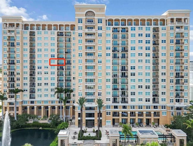 Photo - 750 N Tamiami Trl Unit 1005