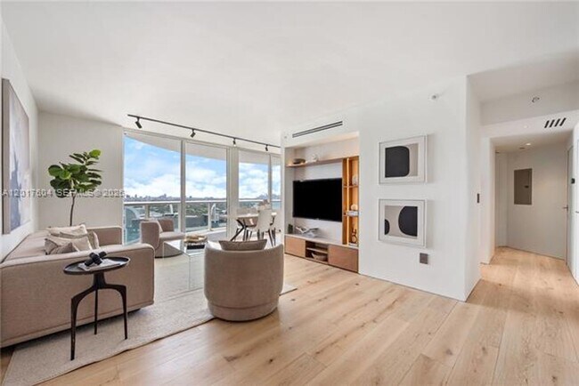 Photo - 6365 Collins Ave Unidad 6365 Collins Ave appt 3904