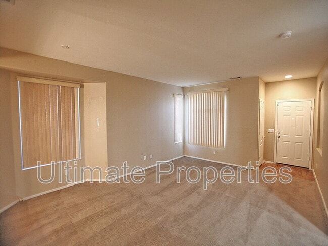 Photo - 8865 N 66th Dr House