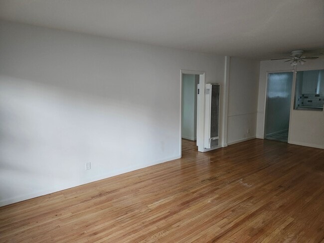 1051 S Bedford St Unidad 6