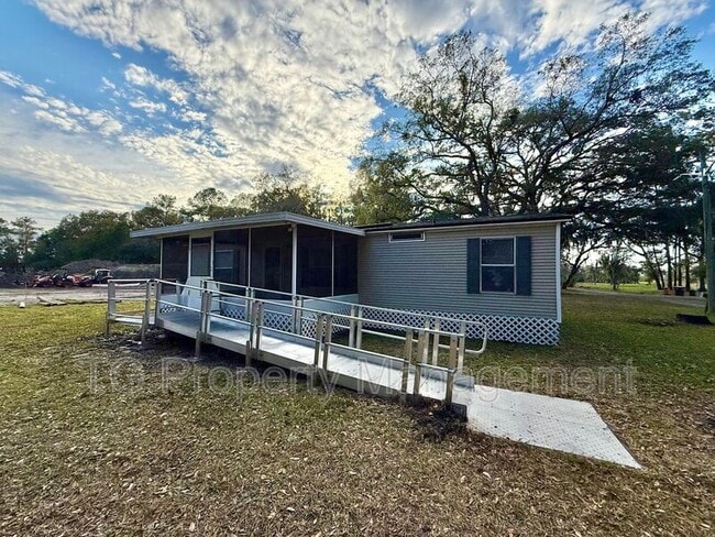 Building Photo - 787 Gillen St