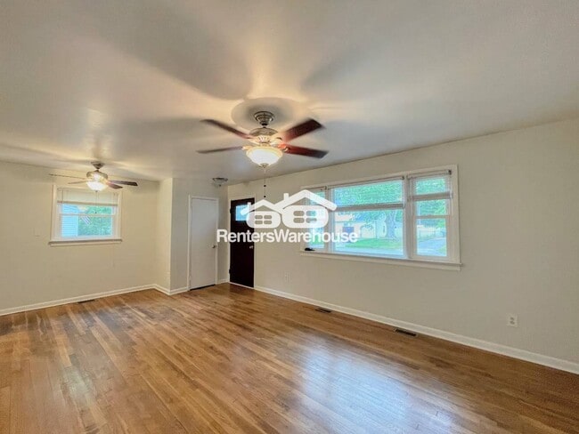 Photo - 531 Pagewood Dr