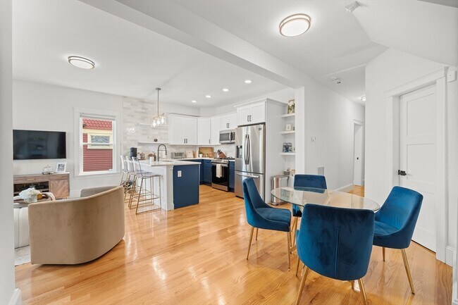 Photo - 54 Bloomfield St Unit 1