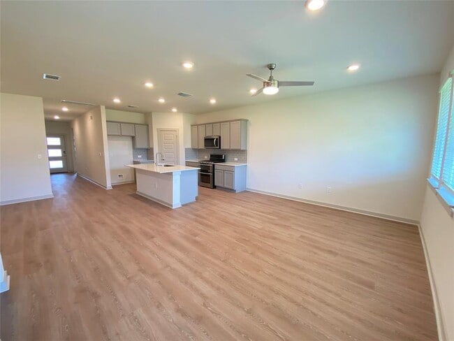 Photo - 2205 Sisterdale Ln