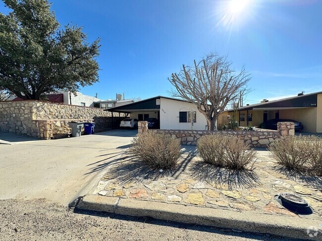 Building Photo - 2418 Pittsburg Ave Unit A Rental