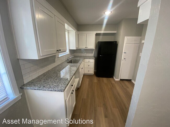 Photo - 4 br, 1 bath House - 5117 NW 47th St.