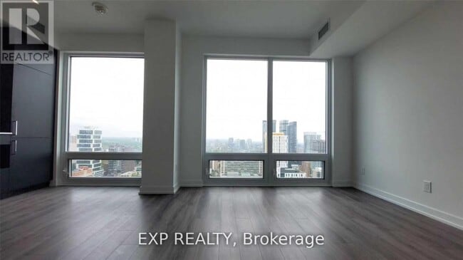 Photo - 20 Edward St Unit 2002