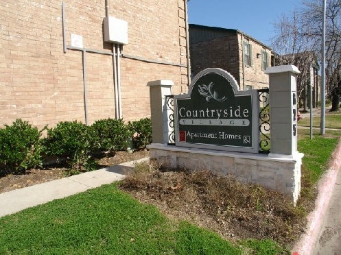 Primary Photo - Countryside Village