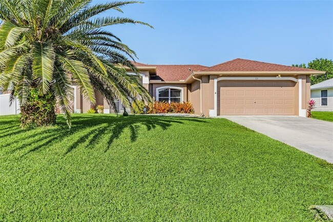 Photo - 810 SW 10th Pl
