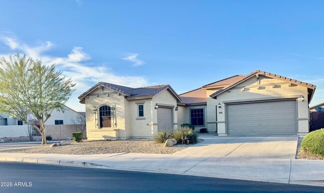 Building Photo - 6858 W Mazatzal Dr