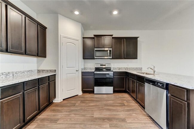 Photo - Beautiful 5 Bed 2.5 Bath Home!