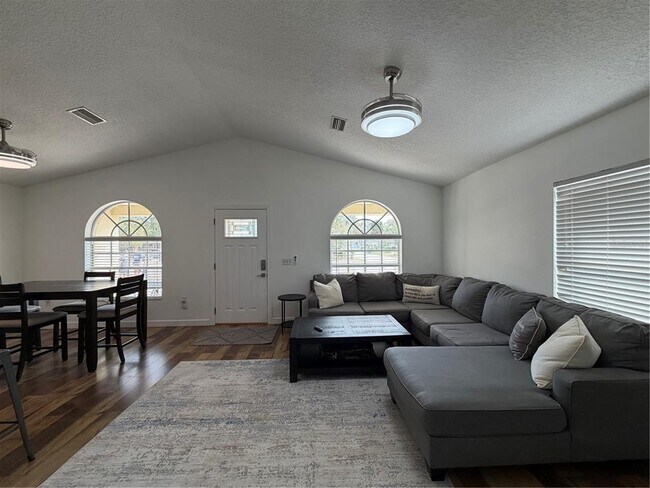 Photo - 2723 W Arch St