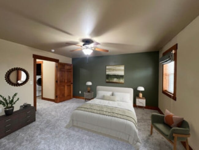 Photo - 2027 Lakehills Dr Unit 2027