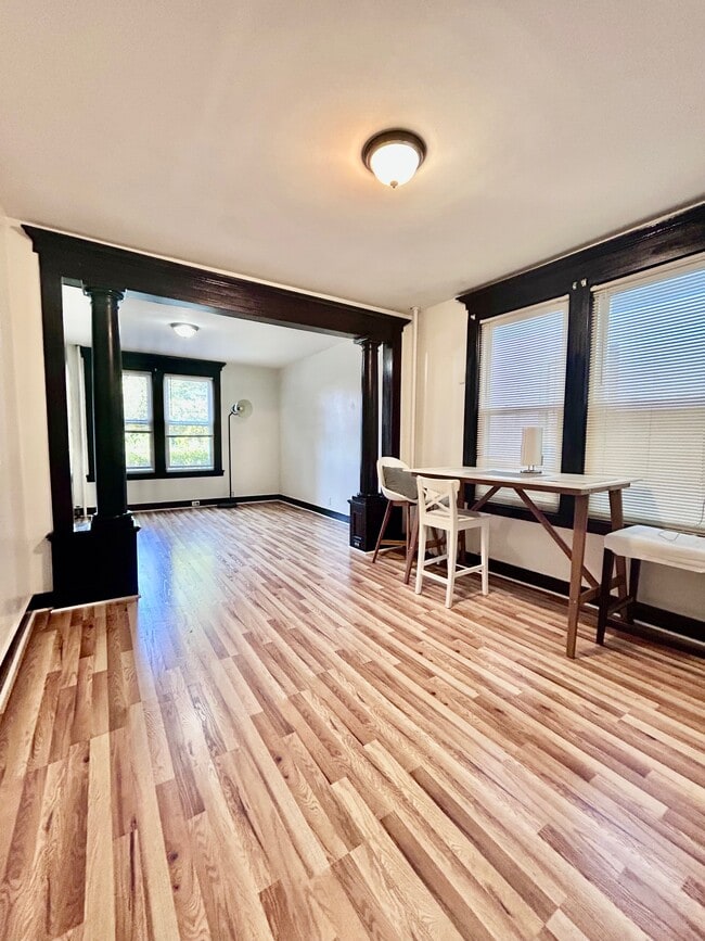 Photo - 516 Norwood St