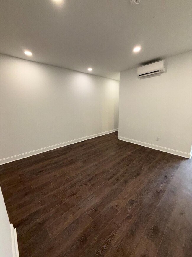 Photo - 2028 Druid Hill Ave Unit 2