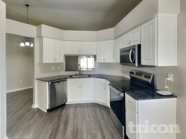 Photo - 1718 Brandon Trace Ave