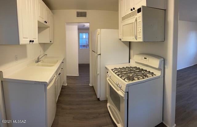 Photo - 804 E Elm St