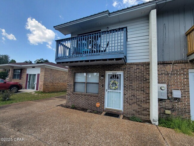 Photo - 5007 Donalson Rd