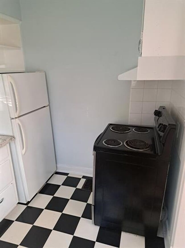 Photo - L986 Unit 02