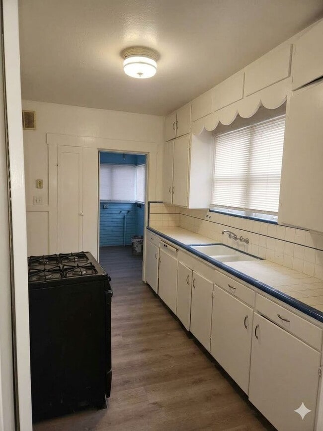 Photo - Charming 2 Bedroom 1 bathroom Downtown Modesto Home