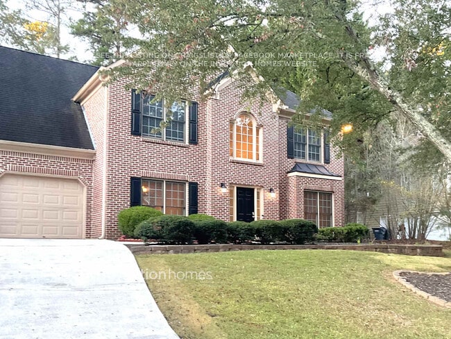 Photo - 619 Braidwood Dr NW