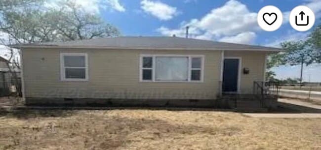Building Photo - 311 N Palo Duro St