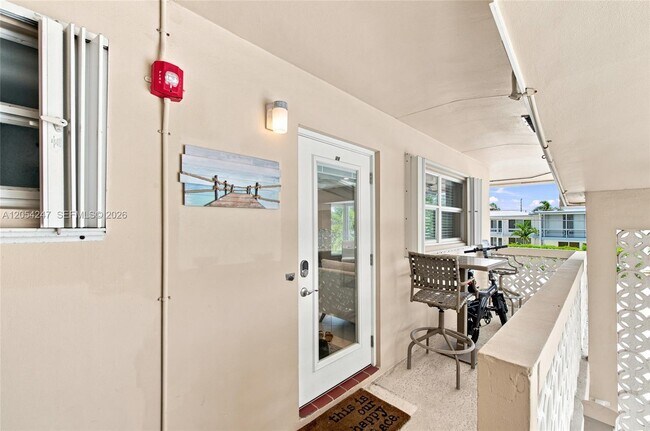Photo - 3216 SE 12th St Unit 28