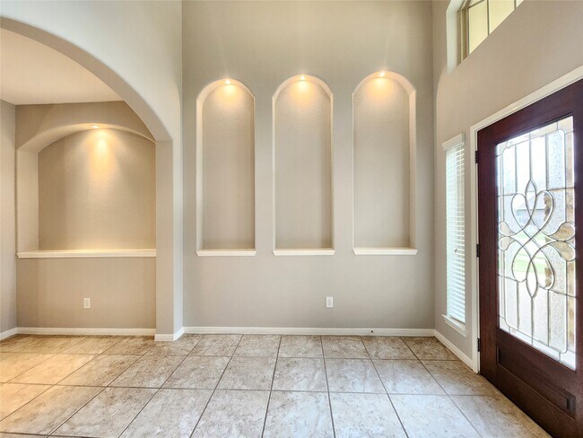 Photo - 4407 Greenleaf Dr