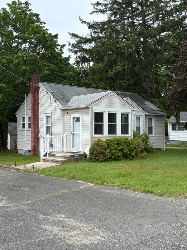 Photo - 668 Shiloh Pike House