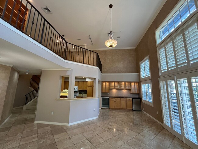 Photo - Hampton Court (Mililani Mauka) - Must see!!  3 bedrooms, central A/C, large 1745 sf, 2 story