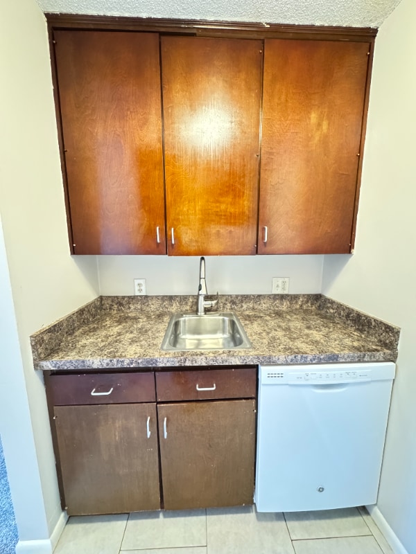 Photo - 1810 E St Unit 301